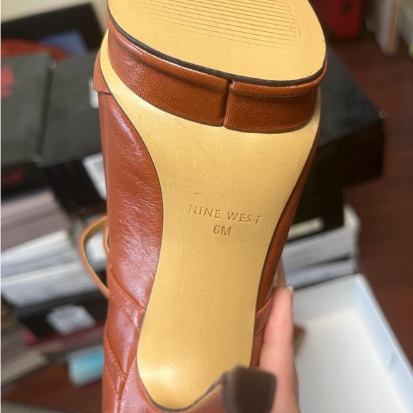 Heels - Picture 2 of 2